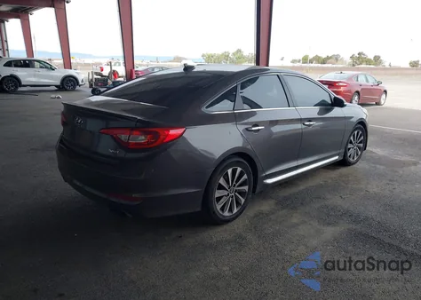 2016 Hyundai Sonata Sport z USA, uszkodzony, nr VIN 5NPE34AF8GH413028